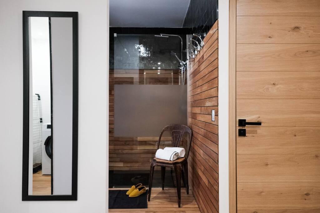 Le Joyau Des Parcs Classe 4 Etoiles Appartement Central Au Calme Avec Terrasse Vichy Eksteriør billede