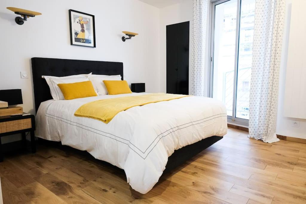 Le Joyau Des Parcs Classe 4 Etoiles Appartement Central Au Calme Avec Terrasse Vichy Eksteriør billede